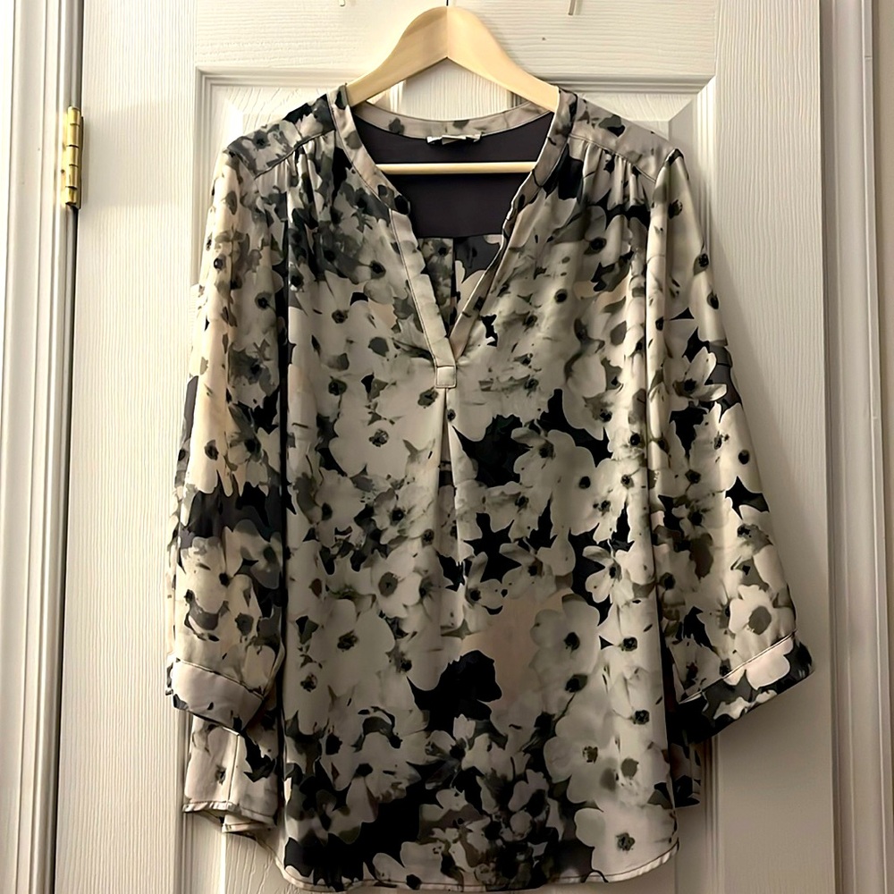 Women’s Blouse